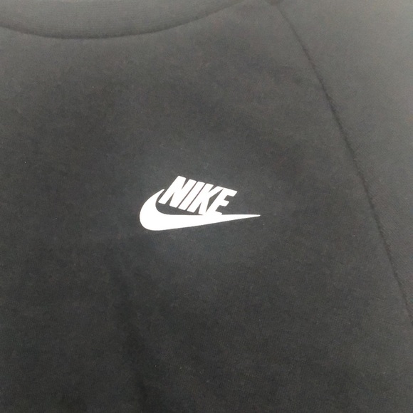 NIKE BLACK HOODIE - Picture 2 of 4